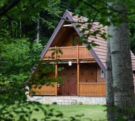 Vikendica Tarsko Srce S Villa Mitrovac Buitenkant foto