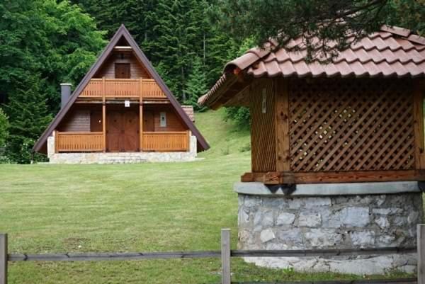 Vikendica Tarsko Srce S Villa Mitrovac Buitenkant foto